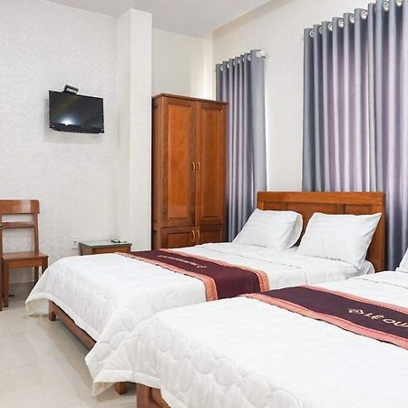 Le Quan Hotel Дананг Екстериор снимка
