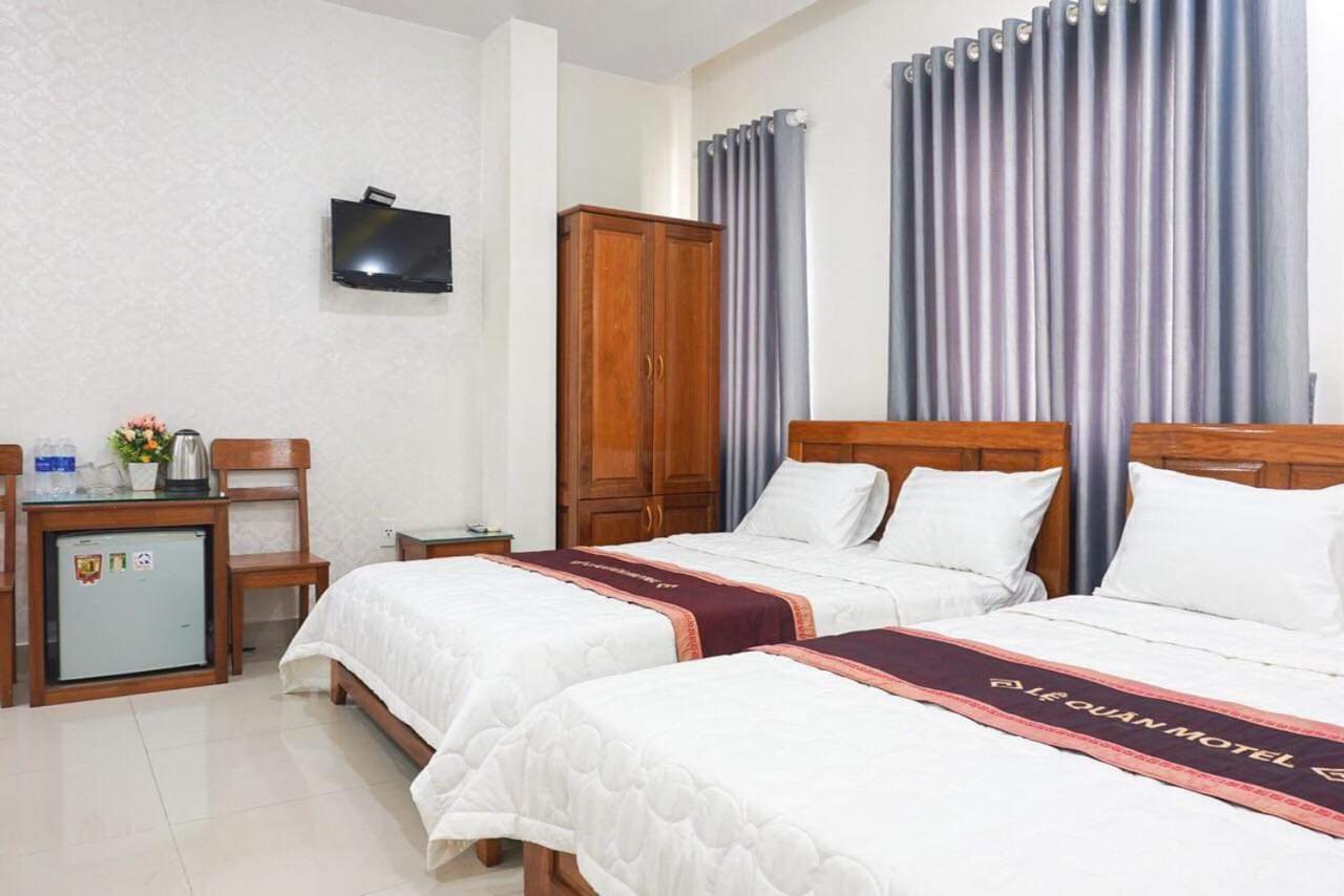 Le Quan Hotel Дананг Екстериор снимка